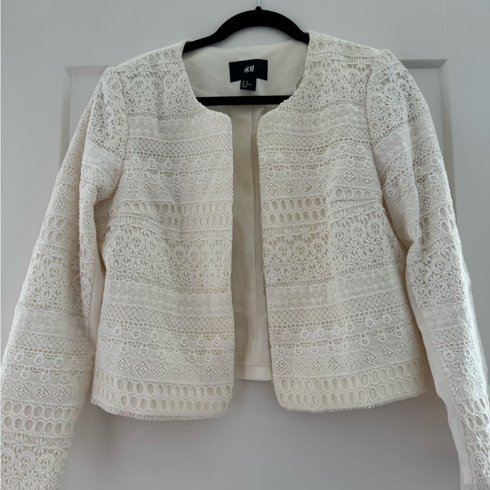 Guipure cropped jacket